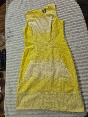 Vince Camuto Yellow and White Speckled Sleeveless Midi Dress